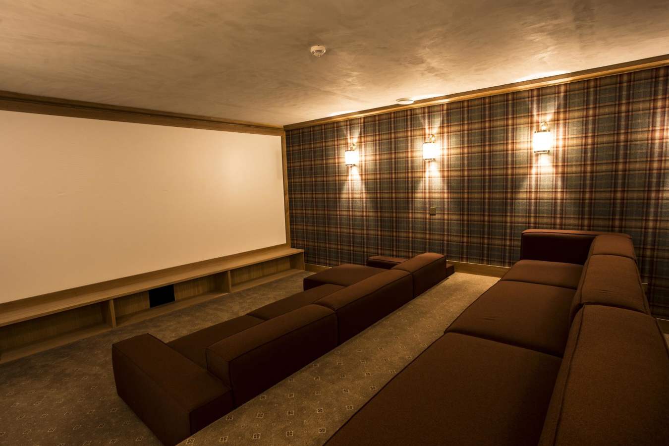 Cinema room, Chalet Chene - La Mourra